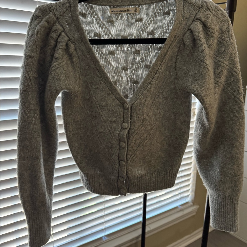 Abercrombie & Fitch grey  V-Neck Sweater